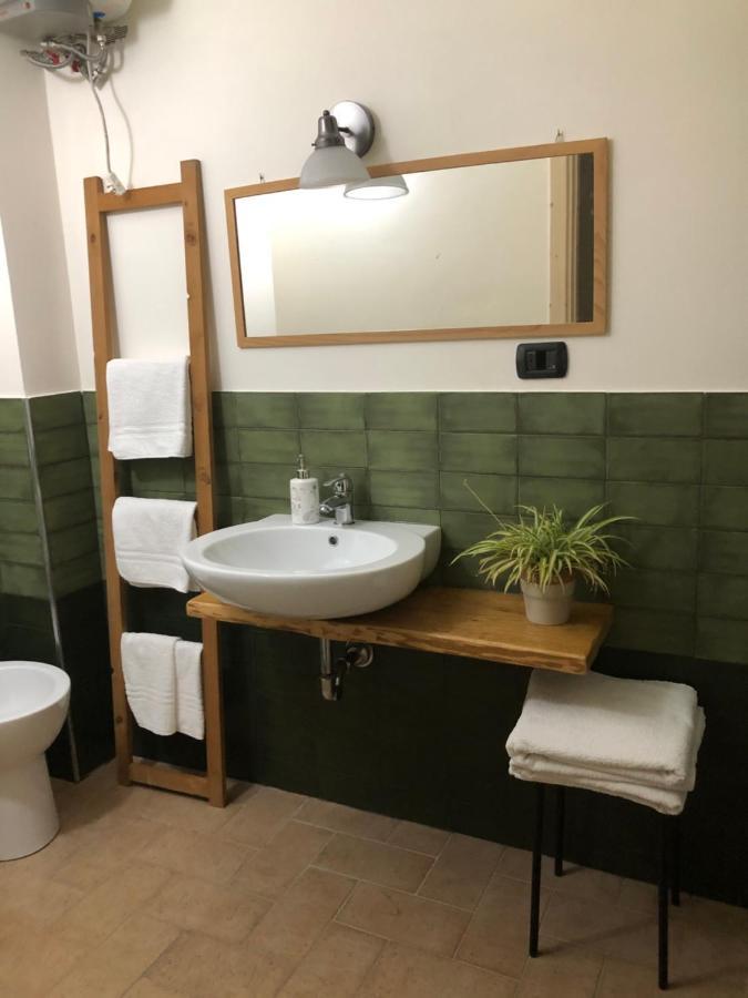 모디카 키키 디 멜로그라노 B&B 외부 사진
