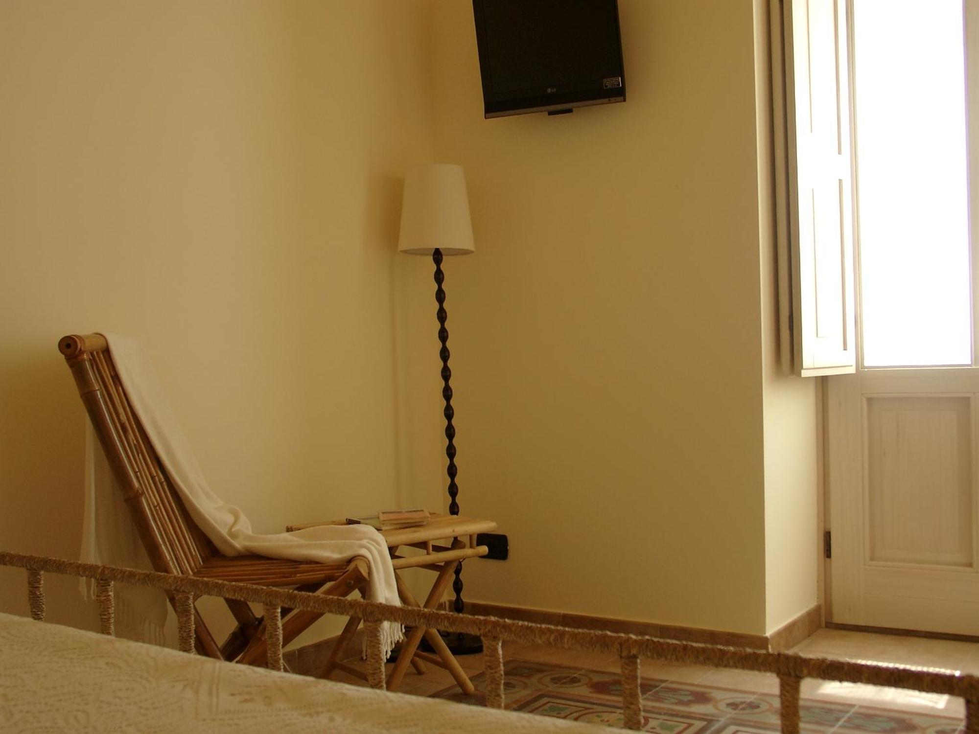 모디카 키키 디 멜로그라노 B&B 외부 사진